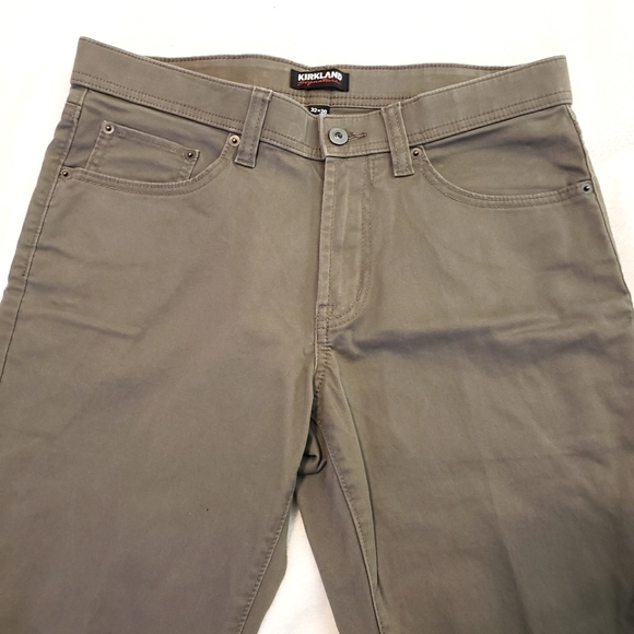 Kirkland Signature Brushed Cotton Twill Pants Men's 32x30 "Burch" (Grey/Green) - Picture 6 of 13